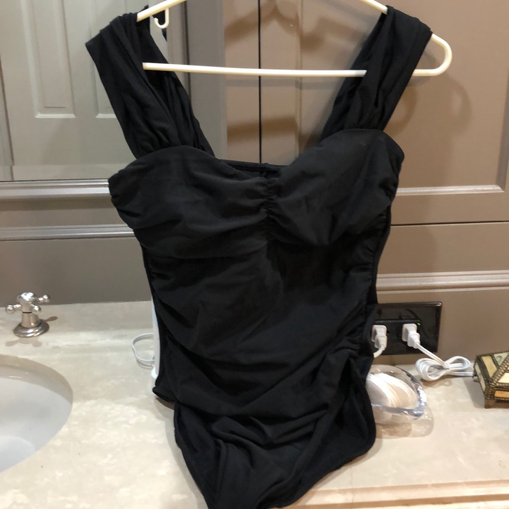 Bathing suit